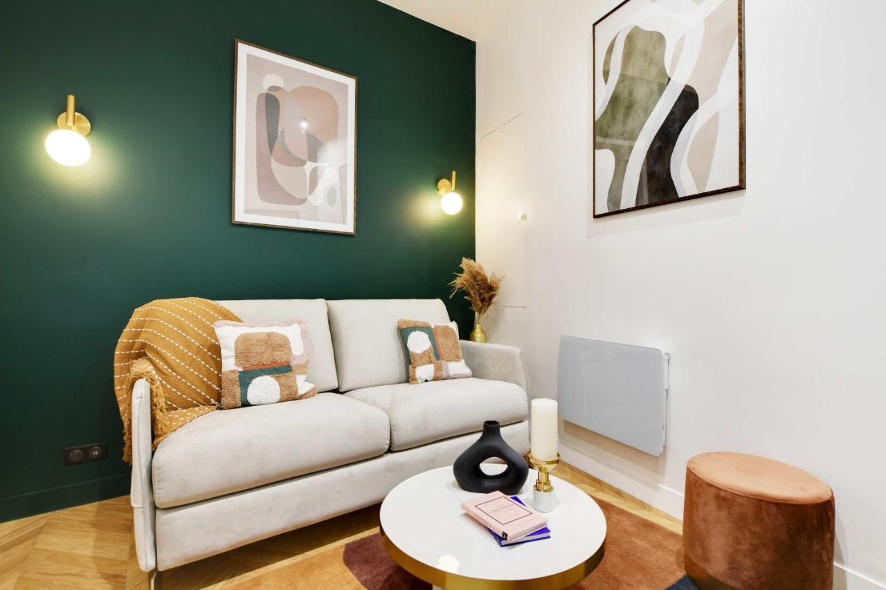 Chic Apartment - 1Br-4P - Facing The Louvre Paris Luaran gambar