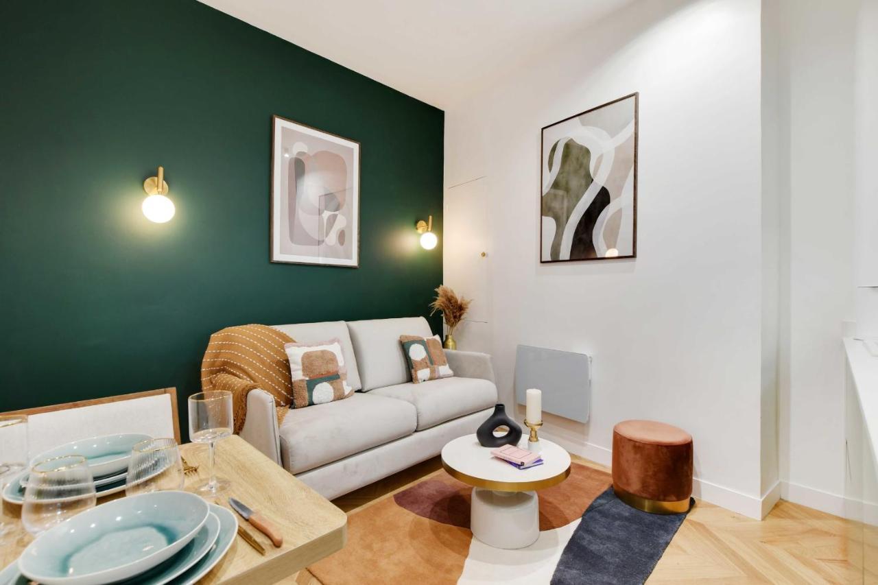 Chic Apartment - 1Br-4P - Facing The Louvre Paris Luaran gambar